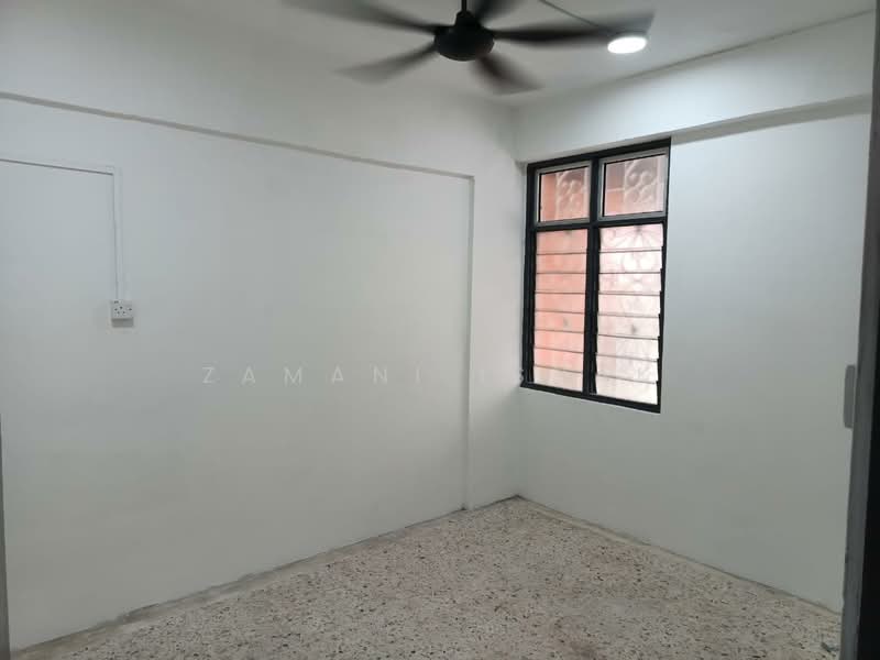 Rumah Flat untuk Dijual di Taman Maluri - Zamani Ishak - PropertyGuru.com.my