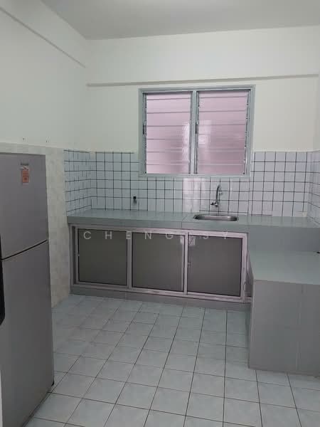 Pangsapuri untuk Disewa di Arena Green - Cheng SY - Kitchen - PropertyGuru.com.my