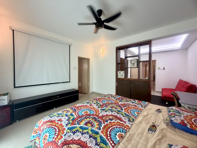 Rumah Teres 2.5 Tingkat untuk Dijual di Taman Bukit Serdang (Seri Kembangan) - ChaoLim . - Bedroom - PropertyGuru.com.my