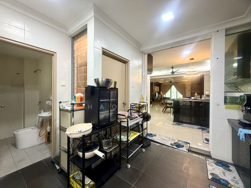 Rumah Teres 2.5 Tingkat untuk Dijual di Taman Bukit Serdang (Seri Kembangan) - ChaoLim . - Kitchen - PropertyGuru.com.my