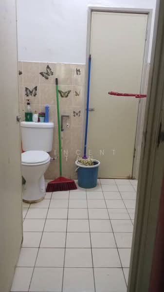 Rumah Teres 1 Tingkat untuk Dijual di Bandar Tasik Puteri (Rawang) - Vincent Tan - Bathroom - PropertyGuru.com.my