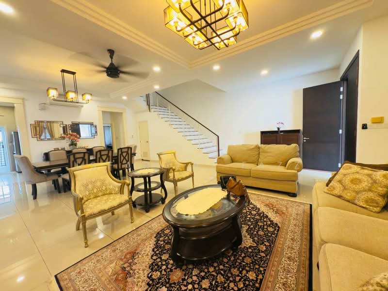 Rumah Teres 2 Tingkat untuk Dijual di U12, Taman Cahaya Alam (Shah Alam) - Isfarizal fazz - Living Room - PropertyGuru.com.my