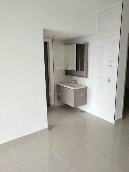 Servis Apartment untuk Disewa di Baron Residence @ Lake City - Perry Chai - Bathroom - PropertyGuru.com.my