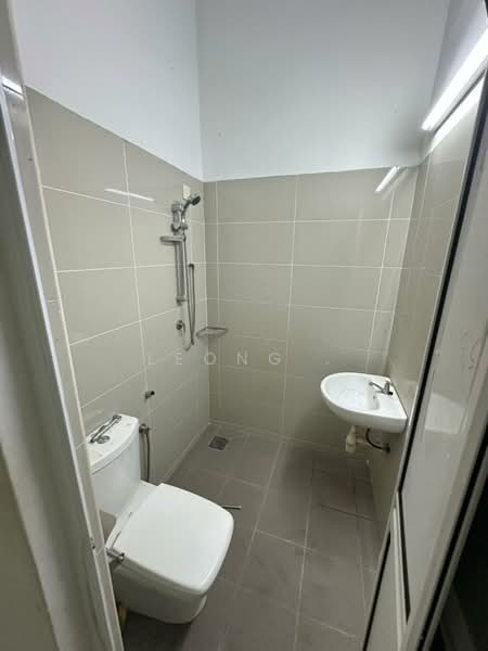 Rumah Teres 1 Tingkat untuk Dijual di Balik Pulau (Penang) - Leong . - Bathroom - PropertyGuru.com.my