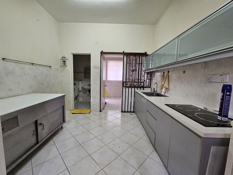 Rumah Teres 2 Tingkat untuk Dijual di Sungai Long (Bandar Sungai Long) - Ray Foo - Kitchen - PropertyGuru.com.my