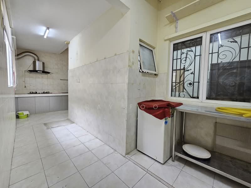 Rumah Teres 2 Tingkat untuk Dijual di Sungai Long (Bandar Sungai Long) - Ray Foo - Kitchen - PropertyGuru.com.my