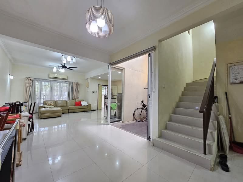 Rumah Teres 2 Tingkat untuk Dijual di Sungai Long (Bandar Sungai Long) - Ray Foo - Living Room - PropertyGuru.com.my
