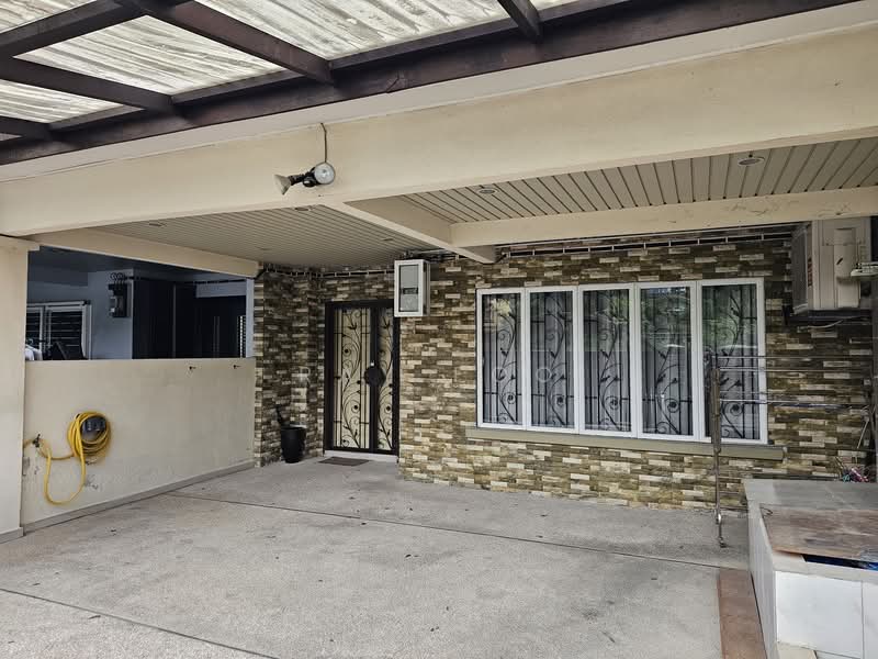 Rumah Teres 2 Tingkat untuk Dijual di Sungai Long (Bandar Sungai Long) - Ray Foo - Exterior - PropertyGuru.com.my