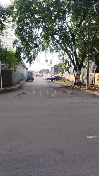 Detached Factory for Rent in Taman Perindustrian Pandamaran (Pelabuhan Klang) - Matthew Lim - Exterior - PropertyGuru.com.my