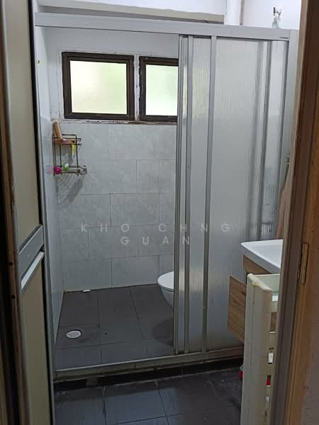 Rumah Teres 2.5 Tingkat untuk Dijual di Taman Bukit Idaman (Selayang) - Kho Chng Guan - Bathroom - PropertyGuru.com.my