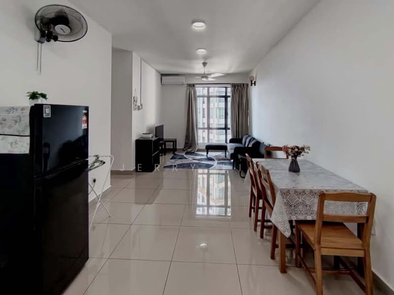 Servis Apartment untuk Disewa di ARC @ Austin Hills - Jerry Lim - Living Room - PropertyGuru.com.my