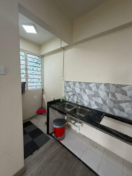Apartment for Sale at Skyridge Apartment - Kah Yang - Kitchen - PropertyGuru.com.my