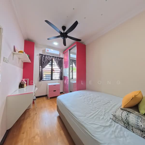 2-storey Terraced House for Sale in Bandar Kinrara (Selangor) - Adrian Leong - Bedroom - PropertyGuru.com.my