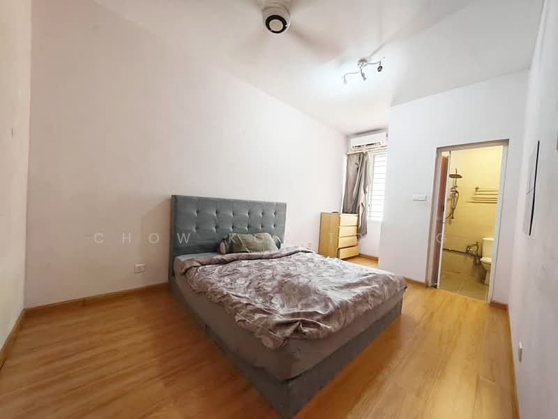 2-storey Terraced House for Sale in Puchong (Selangor) - Chow Kok Toong - Bedroom - PropertyGuru.com.my