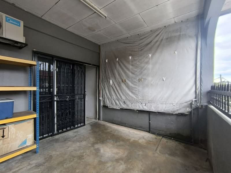 Rumah Teres 2 Tingkat untuk Dijual di Taman Dagang Jaya (Ampang) - Azli Ibrahim - Exterior - PropertyGuru.com.my