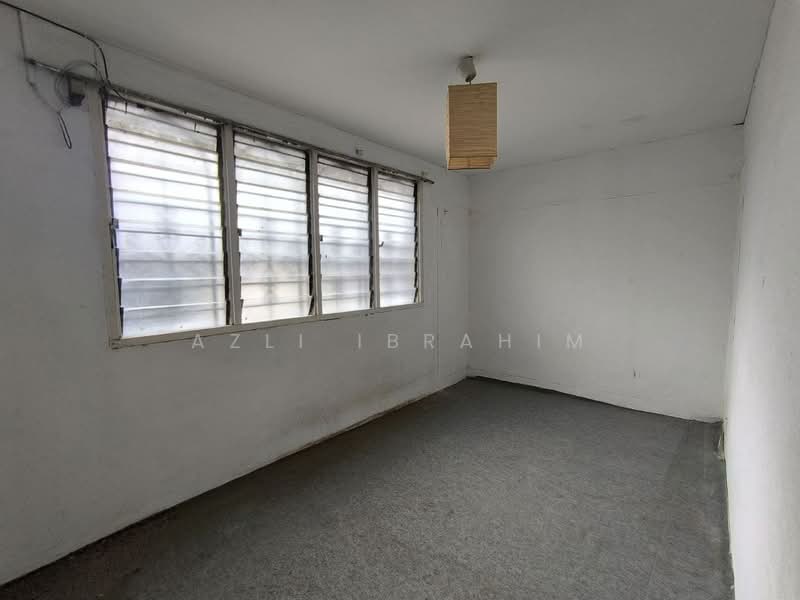 Rumah Teres 2 Tingkat untuk Dijual di Taman Dagang Jaya (Ampang) - Azli Ibrahim - Interior - PropertyGuru.com.my