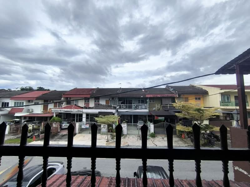 Rumah Teres 2 Tingkat untuk Dijual di Taman Dagang Jaya (Ampang) - Azli Ibrahim - Exterior - PropertyGuru.com.my