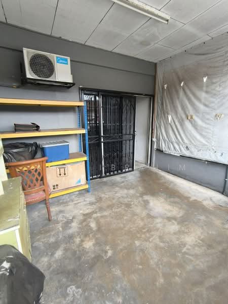 Rumah Teres 2 Tingkat untuk Dijual di Taman Dagang Jaya (Ampang) - Azli Ibrahim - Exterior - PropertyGuru.com.my