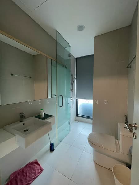 Service Residence for Sale at Vogue Suites One - Wenli Tong - Bathroom - PropertyGuru.com.my