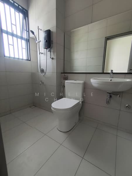 Rumah Teres 2 Tingkat untuk Disewa di Elmina (Shah Alam) - Michelle Chong - Bathroom - PropertyGuru.com.my