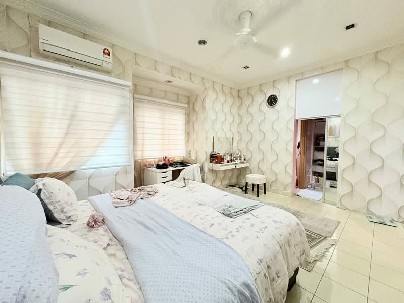 Rumah Teres 2 Tingkat untuk Dijual di Seksyen 7 (Shah Alam) - Isfarizal fazz - Bedroom - PropertyGuru.com.my