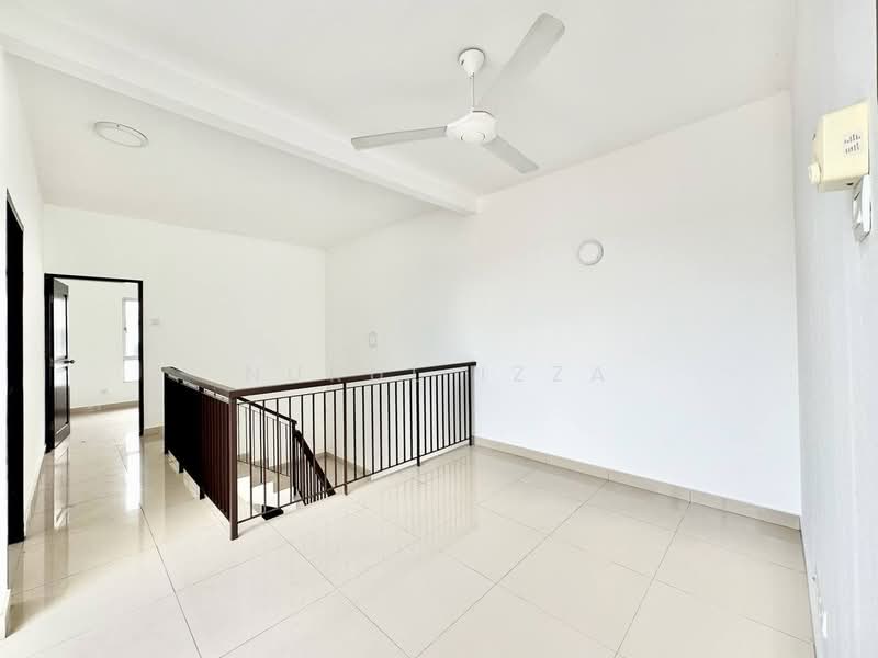 2-storey Terraced House for Sale in Puncak Bestari (Puncak Alam) - Nurul Izza - Interior - PropertyGuru.com.my