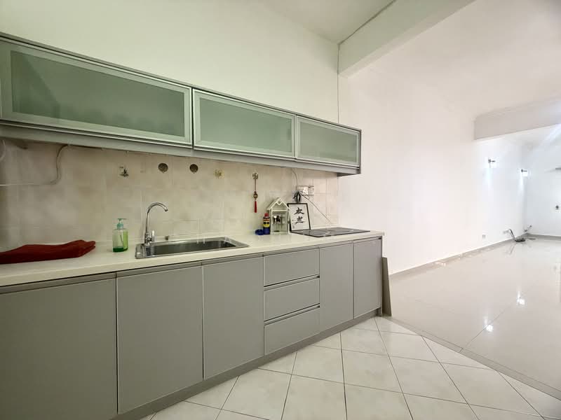 2-storey Terraced House for Sale in Taman Ikhlas (Bandar Sungai Long) - ChaoLim . - Kitchen - PropertyGuru.com.my
