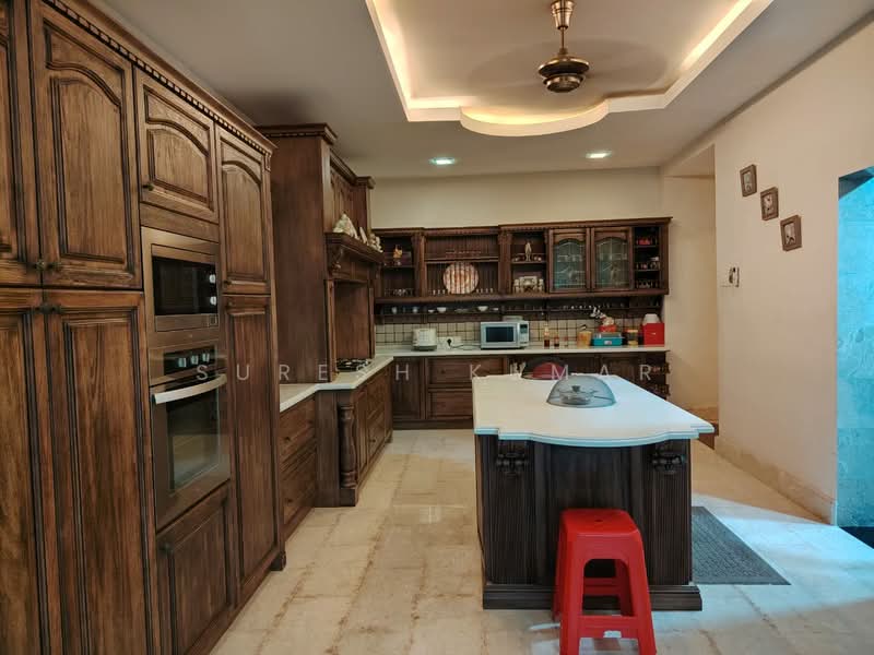 Rumah Banglo untuk Dijual di Bandar Putra Permai (Seri Kembangan) - Suresh Kumar - Kitchen - PropertyGuru.com.my