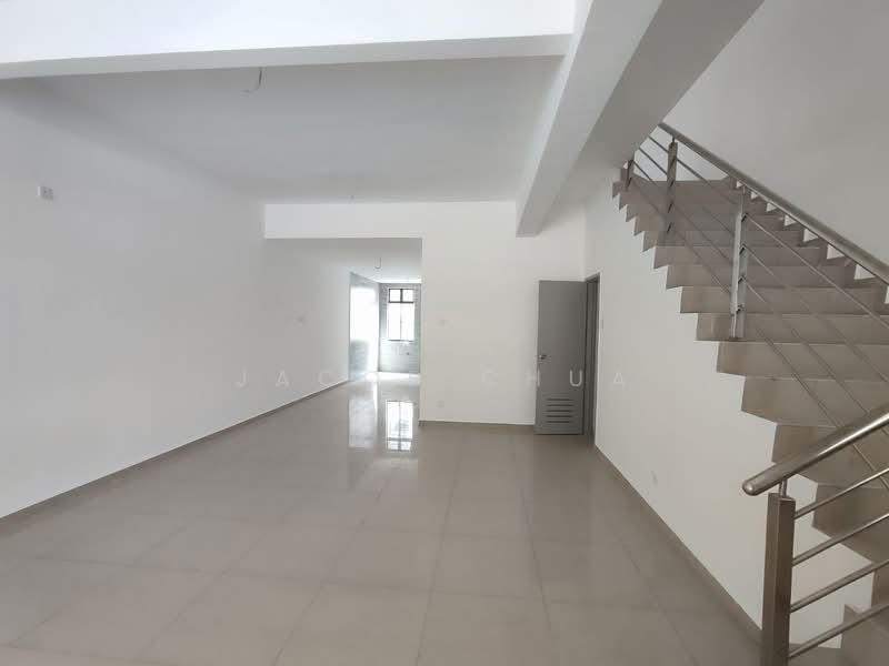 2-storey Terraced House for Sale in Taman Bestari Indah (Ulu Tiram) - Jacob Chua - Interior - PropertyGuru.com.my