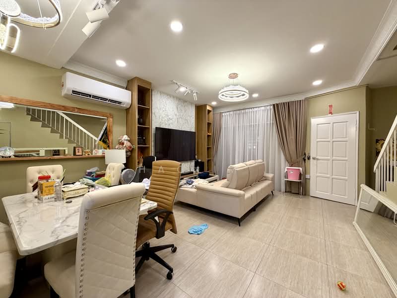 Rumah Teres 2 Tingkat untuk Dijual di Batu 9 (Cheras) - ChaoLim . - Living Room - PropertyGuru.com.my