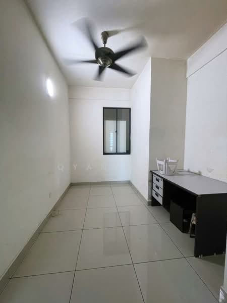 Kondominium untuk Disewa di Wellesley Residences - Qyan Goh - Study - PropertyGuru.com.my