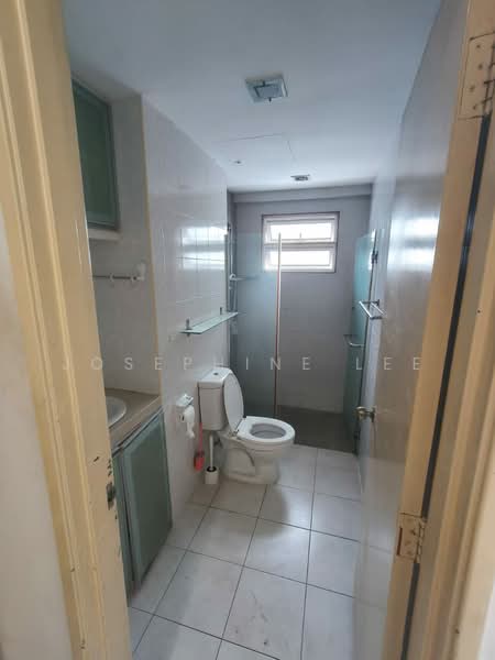 Kondominium untuk Disewa di Sterling - Josephine Lee - Bathroom - PropertyGuru.com.my