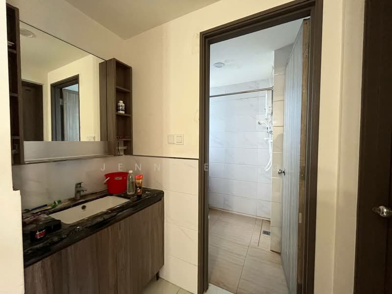 Service Residence for Sale at Country Garden Central Park - Jennifer Ng - Bathroom - PropertyGuru.com.my