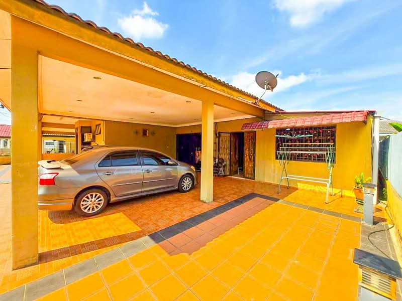 Bungalow for Sale in Bandar Rinching (Semenyih) - Zul Syafiq - Exterior - PropertyGuru.com.my