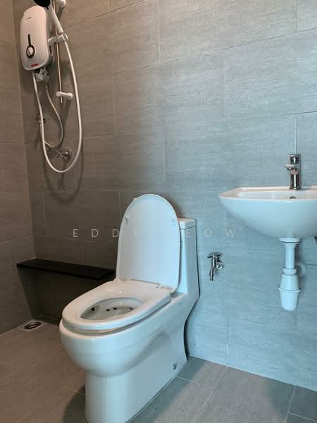 Service Residence for Rent at Ong Kim Wee Residence - Eddy Leow - Bathroom - PropertyGuru.com.my