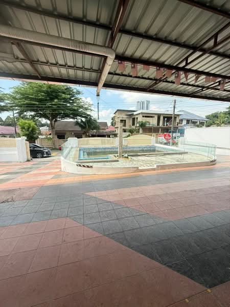 Bungalow for Sale in Taman Kebun Teh (Johor Bahru) - Pauline Ng - Exterior - PropertyGuru.com.my