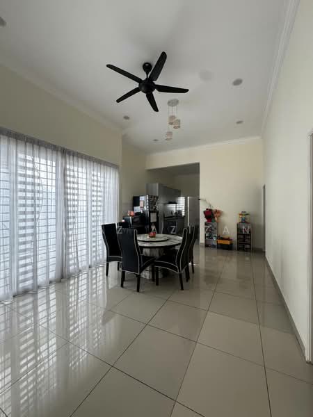 Zero-Lot Bungalow for Sale in Seberang Perai (Penang) - Muaz Azizan - Dining Room - PropertyGuru.com.my