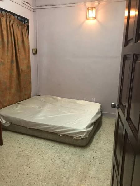 2-storey Terraced House for Sale in Taman Ungku Tun Aminah (Skudai) - Stephen Chong - Bedroom - PropertyGuru.com.my