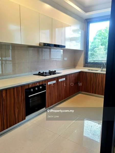 Kondominium untuk Dijual di Agile Mont Kiara - Jack Low - Kitchen - PropertyGuru.com.my