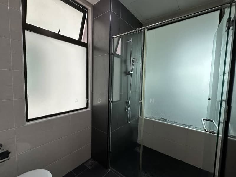Service Residence for Rent at Wave @ Marina Cove - Andy Tan - Bathroom - PropertyGuru.com.my
