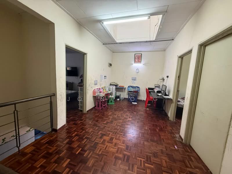 2-storey Terraced House for Sale in Taman Mount Austin (Tebrau) - Joan Tong - Study - PropertyGuru.com.my