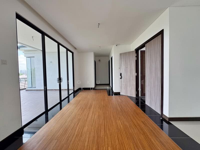 Rumah Banglo untuk Dijual di Kajang (Selangor) - Tengku June Tengku Mamat - Corridor - PropertyGuru.com.my