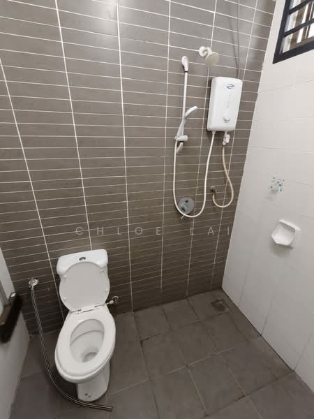 Servis Apartment untuk Disewa di Palazio - Chloe Lai - Bathroom - PropertyGuru.com.my