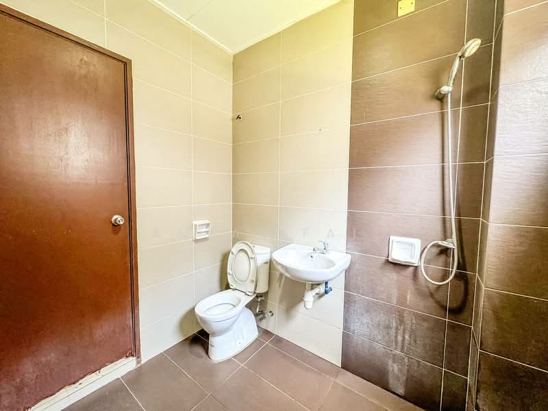 2-storey Terraced House for Sale in Bandar Puteri Klang (Klang) - Amzar Faiz - PropertyGuru.com.my