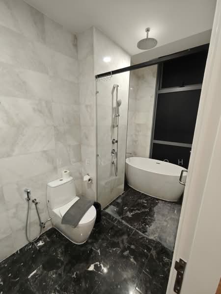 Service Residence for Sale at Royce Residence - Vincent Yeoh - Bathroom - PropertyGuru.com.my