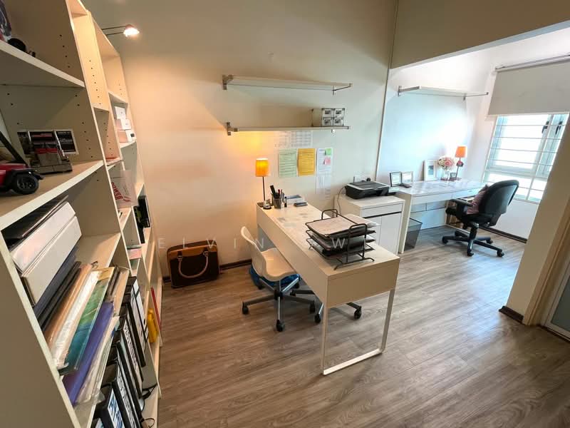 Rumah Teres 2 Tingkat untuk Dijual di SS19 (Subang Jaya) - Elvin Gwee - Study - PropertyGuru.com.my