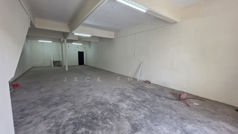 Shop for Rent in Senai (Johor) - Jack Phoon - Interior - PropertyGuru.com.my