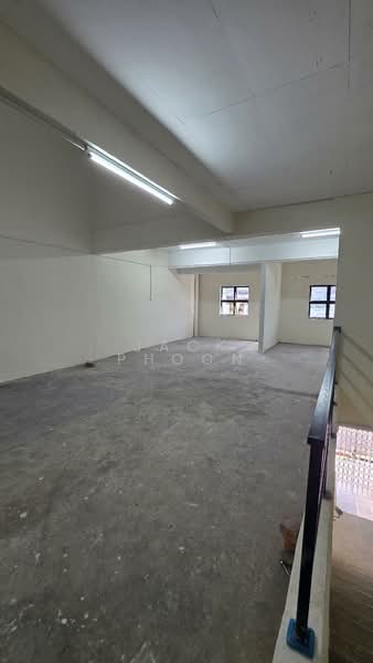 Shop for Rent in Senai (Johor) - Jack Phoon - Interior - PropertyGuru.com.my