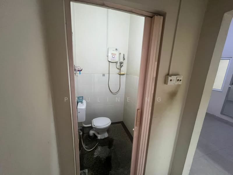 1-storey Terraced House for Sale in Kampung Baru Saleng (Kulai) - Pauline Ng - PropertyGuru.com.my