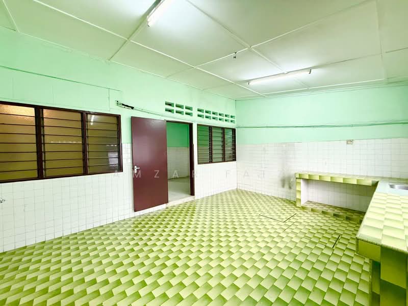 1-storey Terraced House for Sale in Taman Sungai Jelok (Kajang) - Amzar Faiz - Kitchen - PropertyGuru.com.my